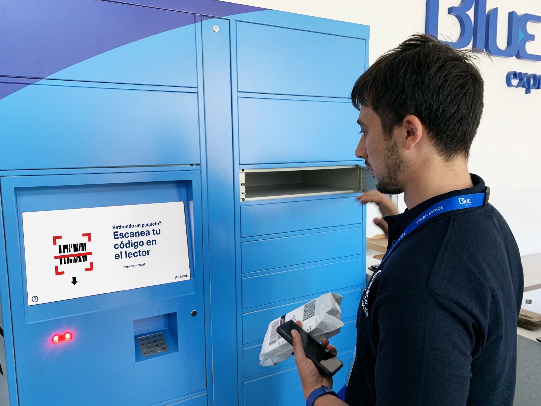 A customer picking up their package from a Maletek locker.